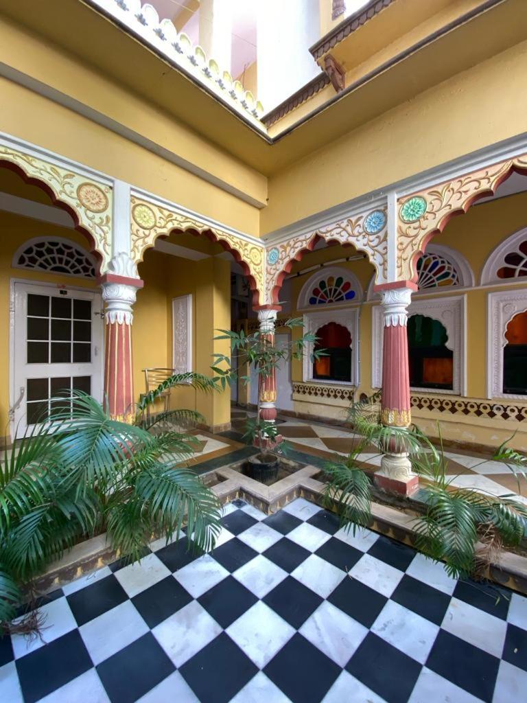 Sureli Haveli Lejlighed Jaipur Eksteriør billede