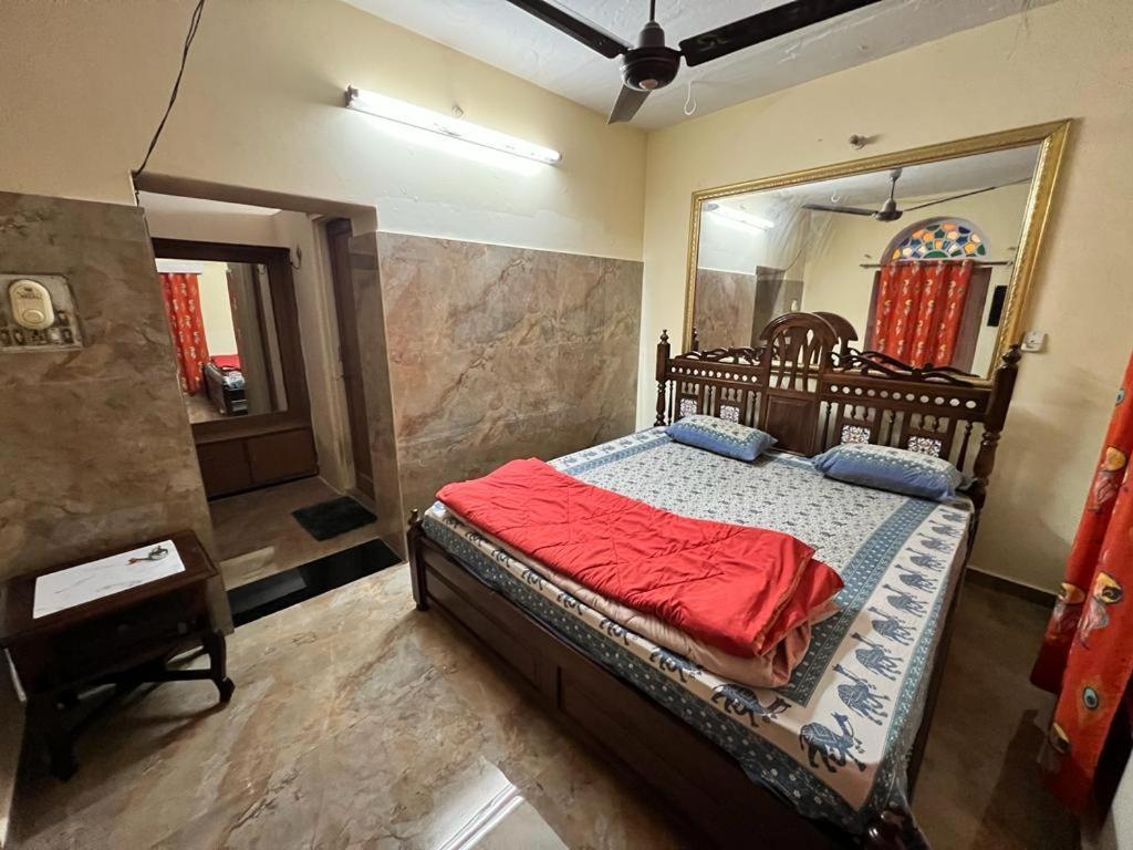 Sureli Haveli Lejlighed Jaipur Værelse billede